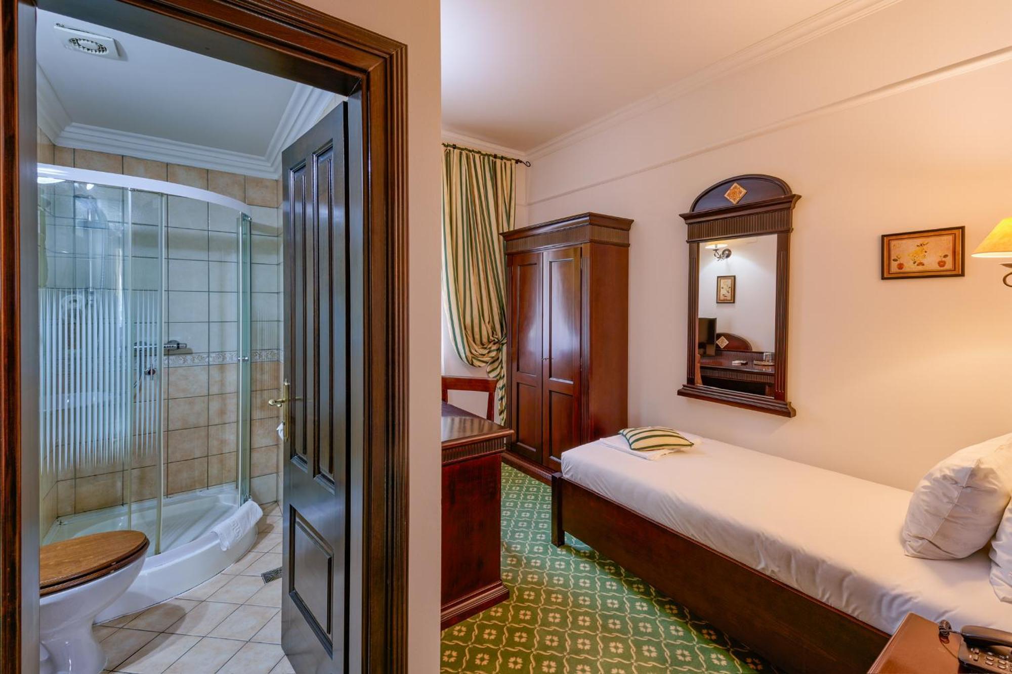 Hotel Classico Temeşvar Dış mekan fotoğraf